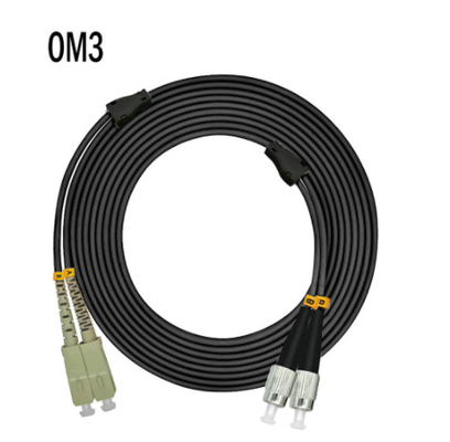 Cordão de parche de fibra óptica multimodo com comprimentos personalizáveis e baixa perda de inserção de &lt; 0,3 dB