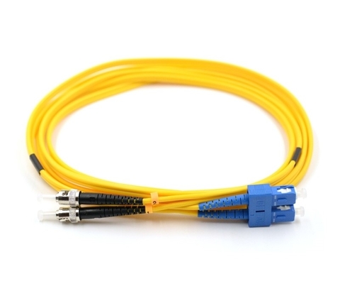 3.0mm Fibra Óptica Patchcord Com OFNP Cable UPC/APC polir comprimentos personalizados
