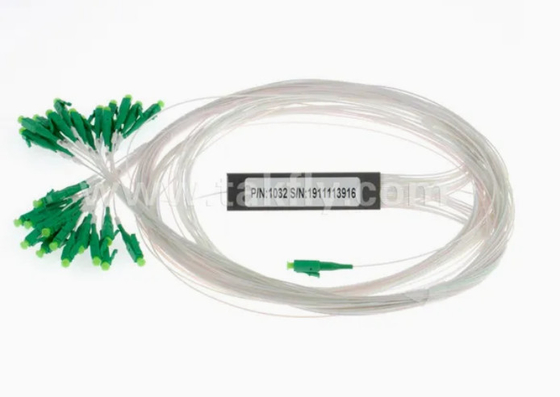 G657A1 Tipo de fibra pré-conector LC 1X8 900um Mini tubo de aço Fibra óptica PLC Splitter PDL≤0.4dB