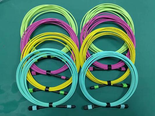 Cabo de Fibra Pré-terminado Multi-Core MPO MTP para Aplicações de Data Center de Alta Densidade