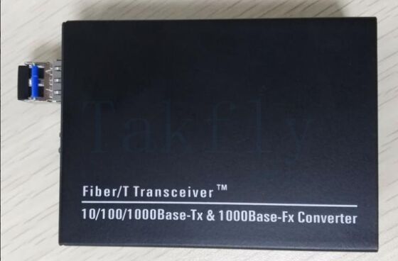 10/100/1000M Conversor de mídia de negociação automática, chip de baixa temperatura, sem ventilador de resfriamento, conversão confiável de fibra para Ethernet