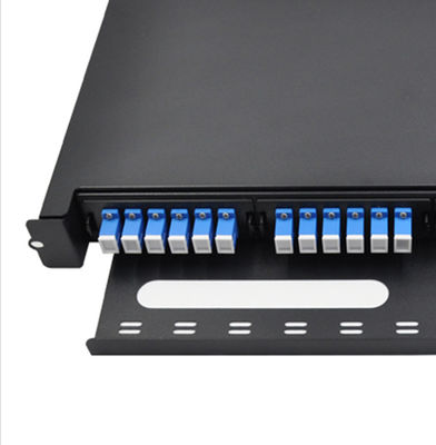 O SC 24 move o painel de remendo da fibra ótica da corrediça da montagem em rack 1U para o armário de Data Center