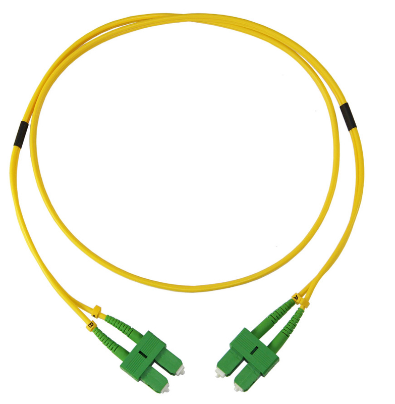 Cable de parche de fibra óptica de nível de telecomunicações com PVC/LSZH Jacket de 3,0 mm de diâmetro e baixa perda de inserção