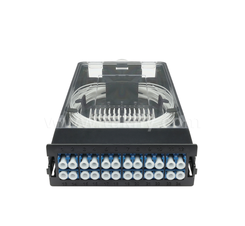 Módulo de cassete pré-terminado TK-HRM-04, 12C/24C, modo duplo: LC Pigtail Fusion ou MPO-LC Gerenciamento de cassetes, Plug-and-Play para cablagem de centros de dados